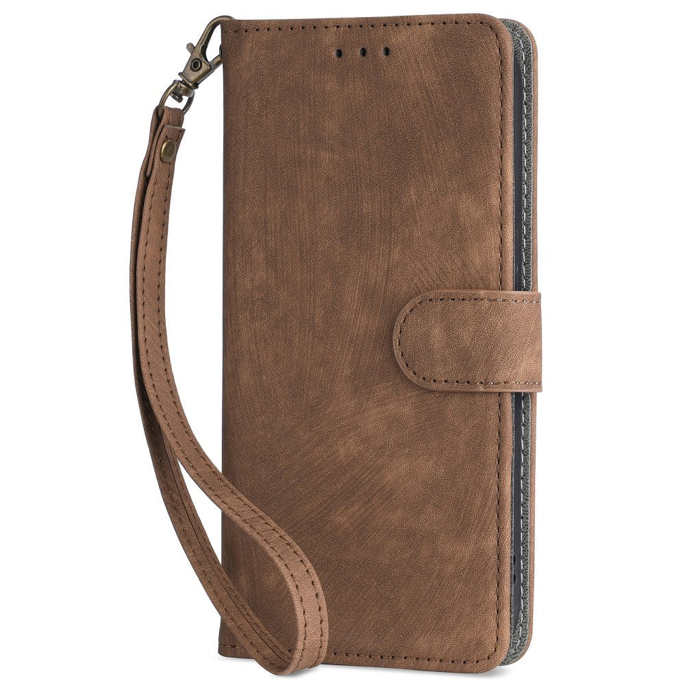 Eiderwood Motorola Moto   Play  2024  Læder Flip Cover    Pung   Strop Brun